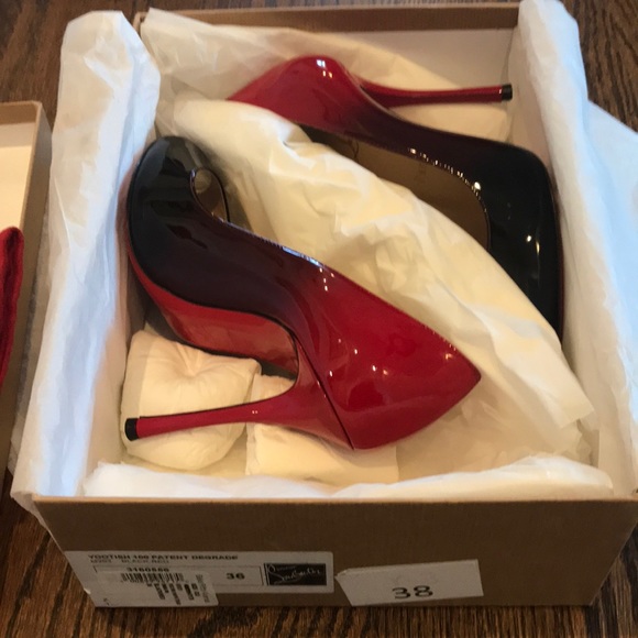Christian Louboutin Shoes - Pumps